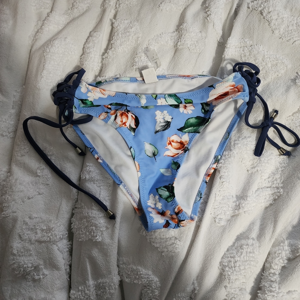Cupshe bikini bottom